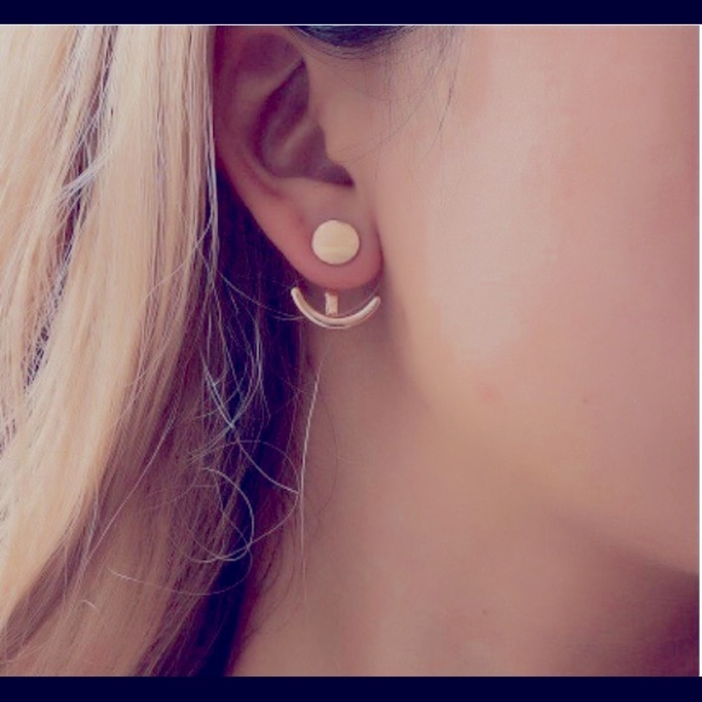 New!! Sleek Minimalist Earrings. Silver-plated.